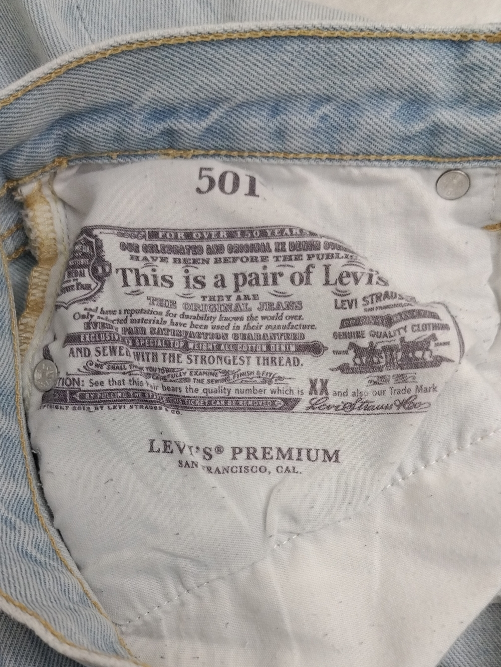 Levi's 501 81 Premium Button Fly Straight Light Blue Jeans Women's 28x33 Read - Picture 2 of 6